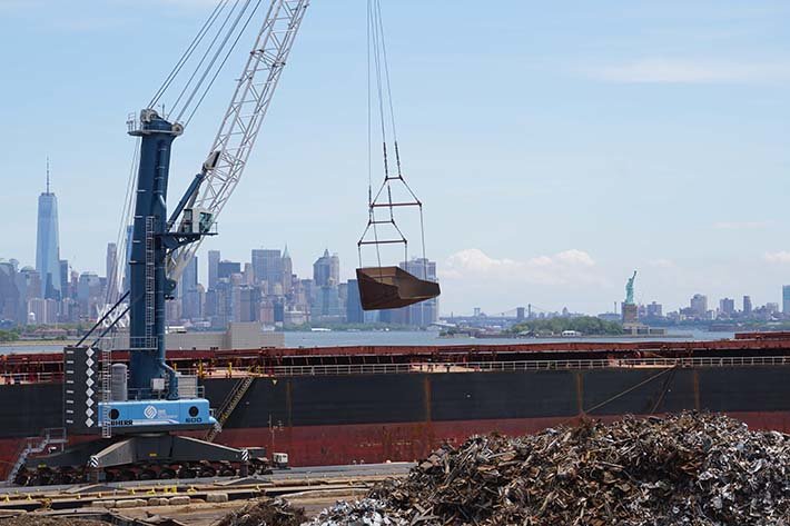 Flexible Barge Solution at the Harbor of New York